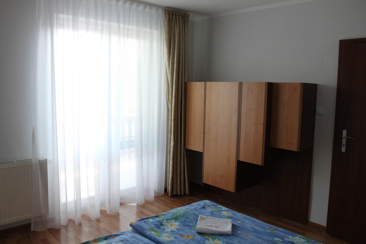 Privat Arcadia Apartment Podhájska Exterior photo